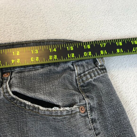 Levi's Women's 515 Jeans Size 16 Low Rise Bootcut Black Denim Medium Wash Y2K - Picture 6 of 16